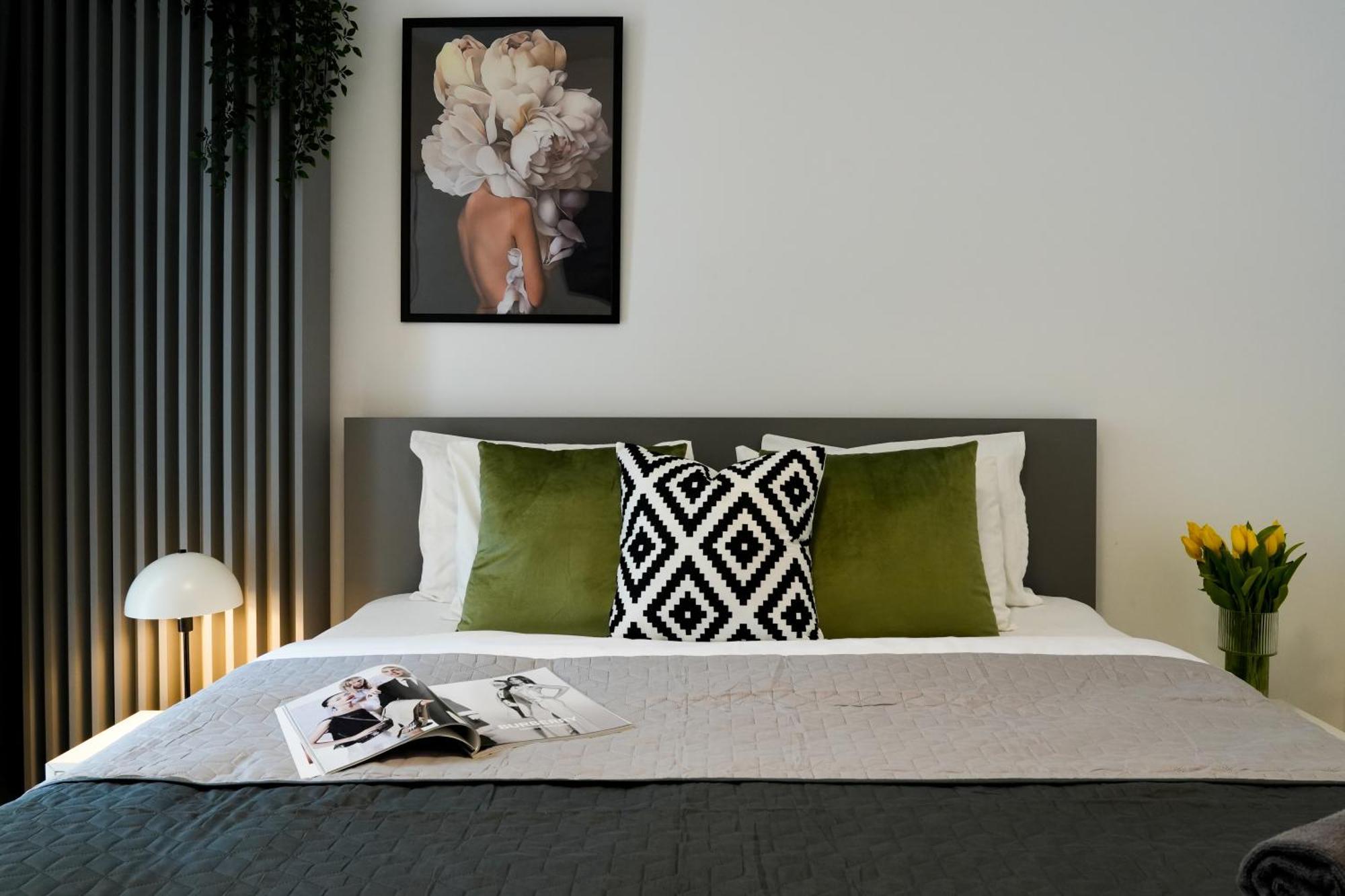 Ana - Cozy & Quiet Apt With Balcony & Garden View بوخارست المظهر الخارجي الصورة
